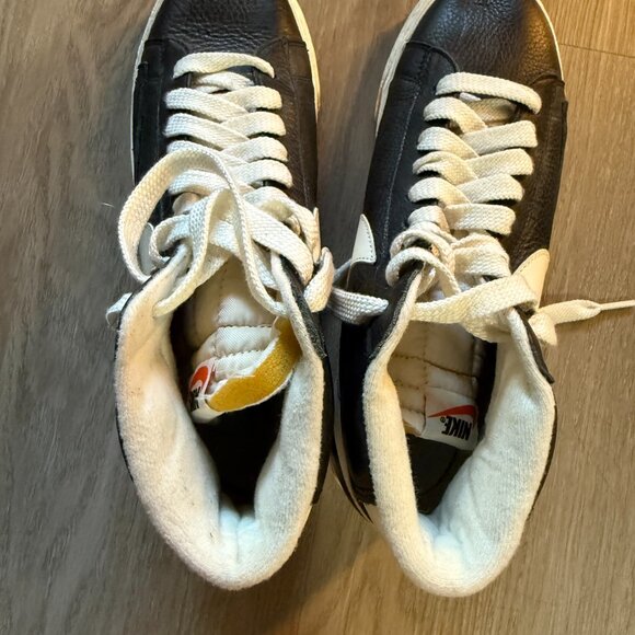 Nike Blazers Mid '77 - Picture 2 of 5